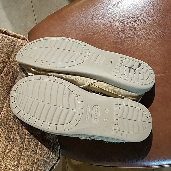 Crocs Avast Tan Slip On Loafers Shoes - Picture 4 of 5